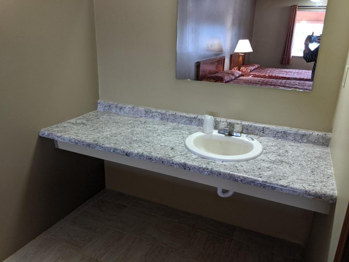 Key West Inn - Hobart Merrillville Esterno foto